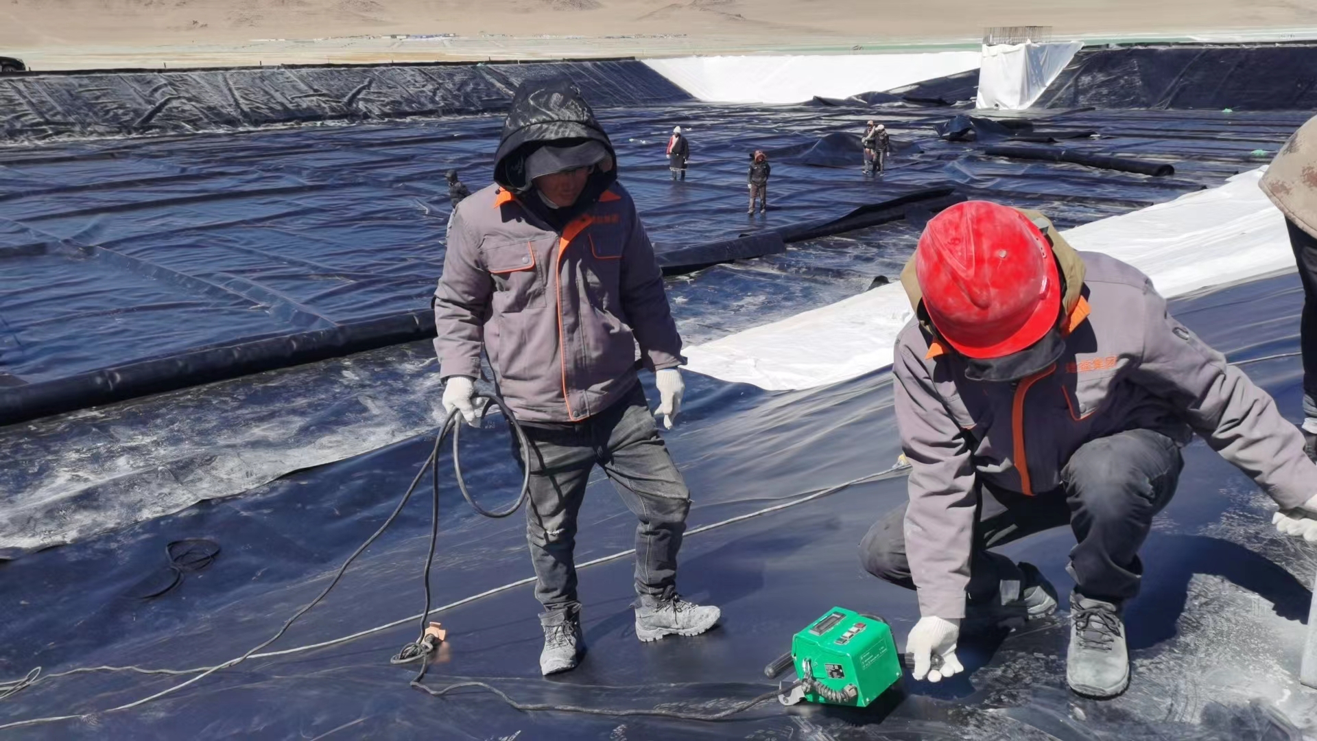 湖南益宏达新材料有限责任公司,HDPE、土工布、土工膜、土工格栅、排水网