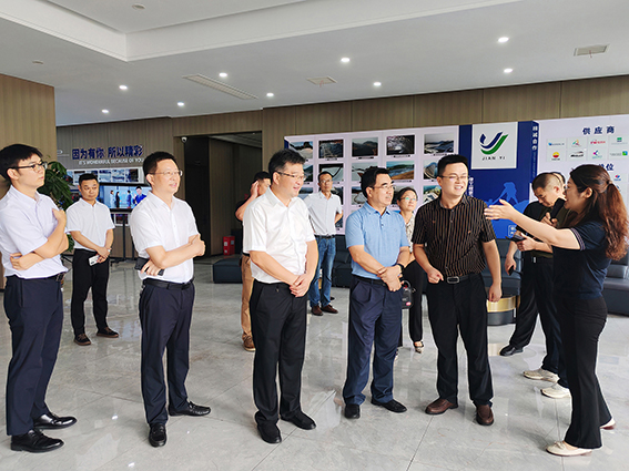 湖南益宏达新材料有限责任公司,HDPE、土工布、土工膜、土工格栅、排水网